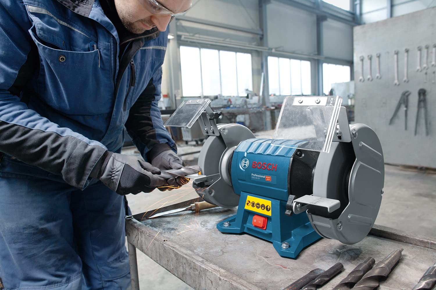Bosch GBG 60-20 Heavy Duty Double Wheeled Bench Grinder, 600W, 200 mm Dia, 3,600 rpm, Induction Motor, Steel Protective Guards, Protective Covers, 15 kg, 2 x Bosch Grinding wheel, 1 Year Warranty - Image 4