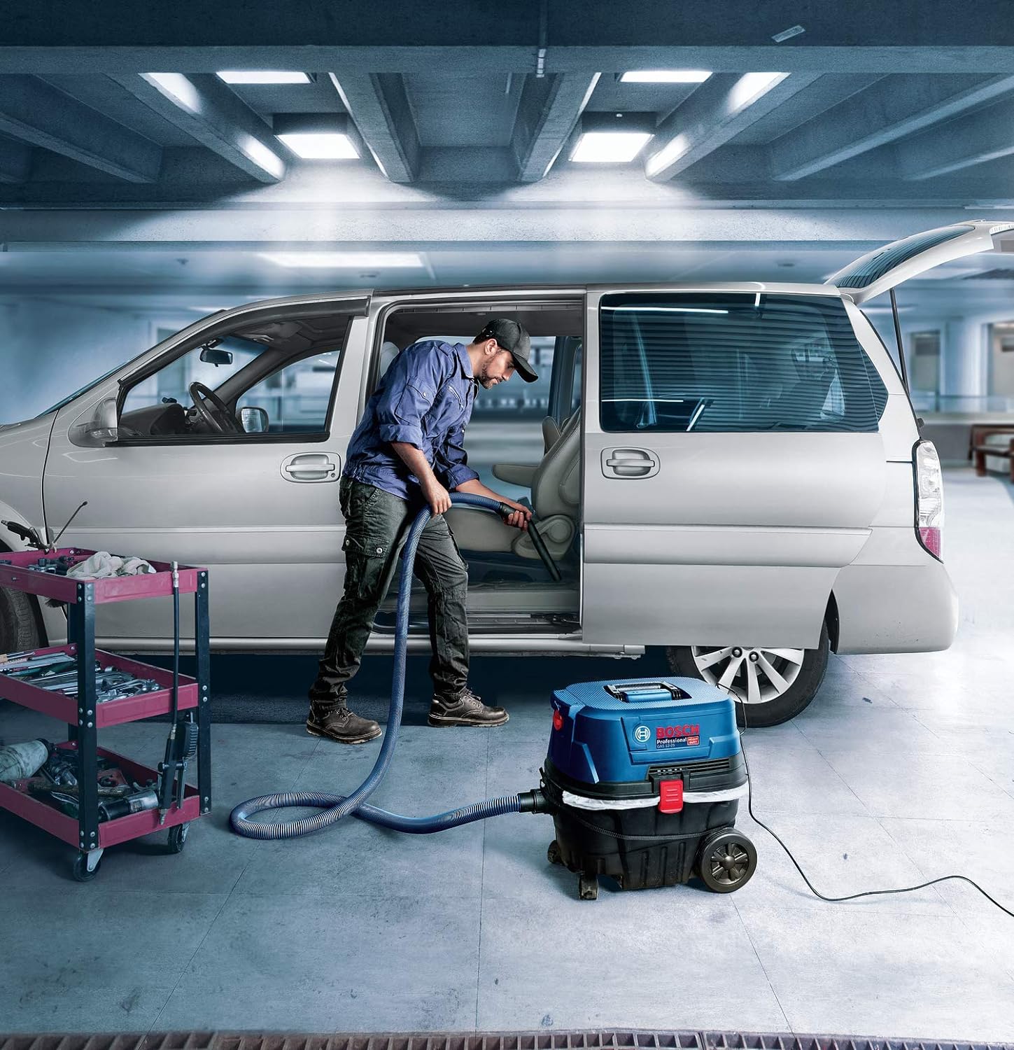 Bosch Gas 12-25 Heavy Duty Wet/Dry Vacuum Cleaner, 1,250W, 25 l Vol, 200 mbar, Click & Clean System with HEPA Filter, 9 kg + Accessories, 1 Year Warranty - Image 3
