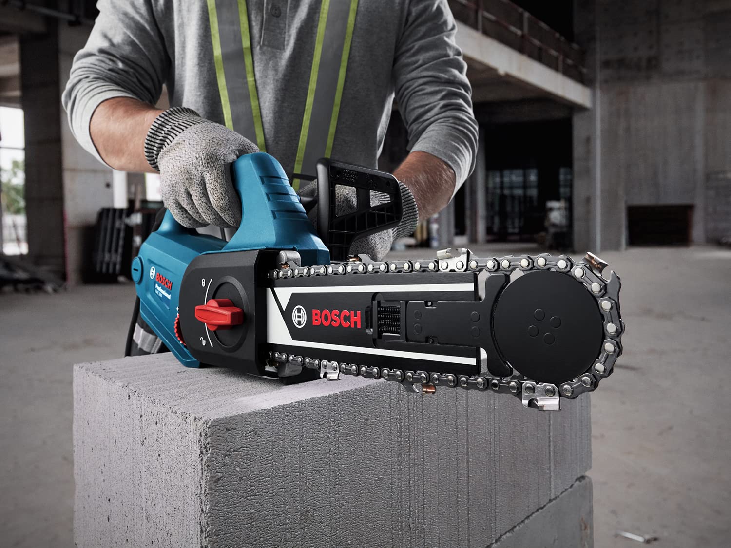 Bosch GAC 250-AAC Corded Electric Block Cutter, 1200W, 1.3mm Chain Gauge, 12 m/s, Ergonomic Handle + 1 (Bosch Guide Rail, Saw Chain & Sprocket Wheel), 1 Year Warranty - Image 7