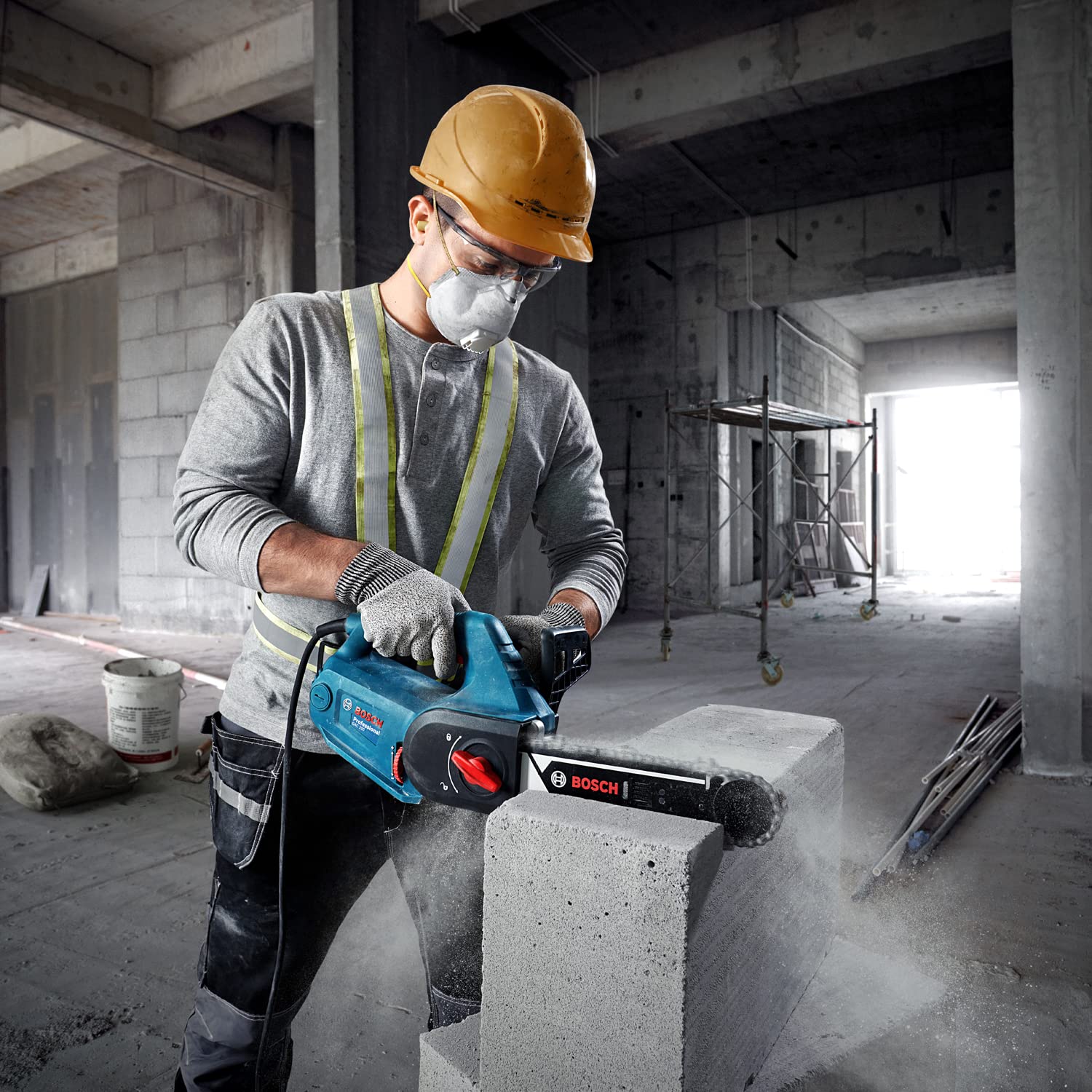 Bosch GAC 250-AAC Corded Electric Block Cutter, 1200W, 1.3mm Chain Gauge, 12 m/s, Ergonomic Handle + 1 (Bosch Guide Rail, Saw Chain & Sprocket Wheel), 1 Year Warranty - Image 8