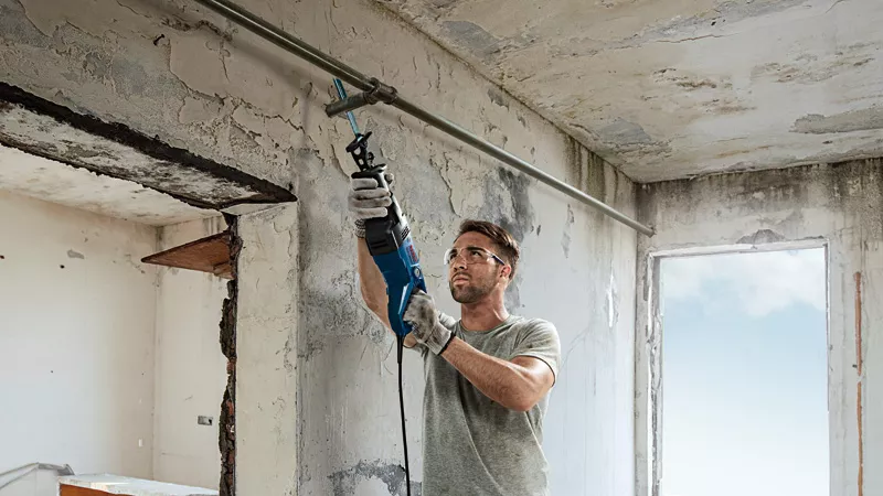 Bosch GSA 120 PROFESSIONAL RECIPROCATING SAW - Image 2