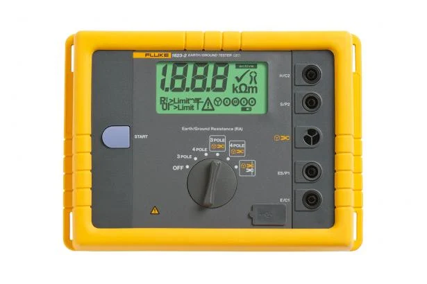 FLUKE 1623-2 Earth-Tester with Kit