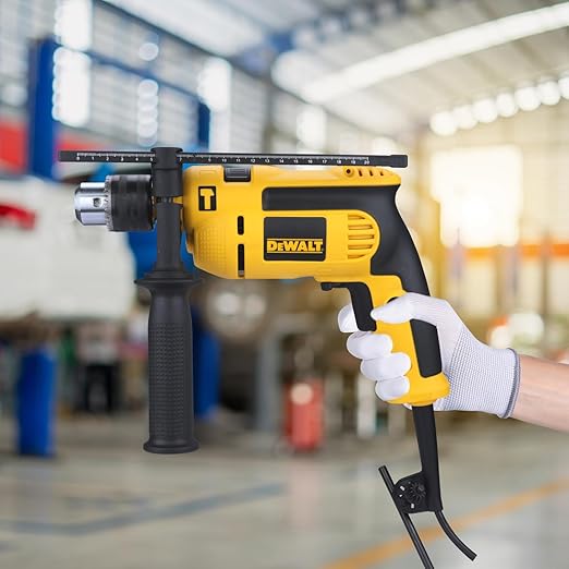 DWD024-IN 13mm Impact Drill, 750W - Image 2